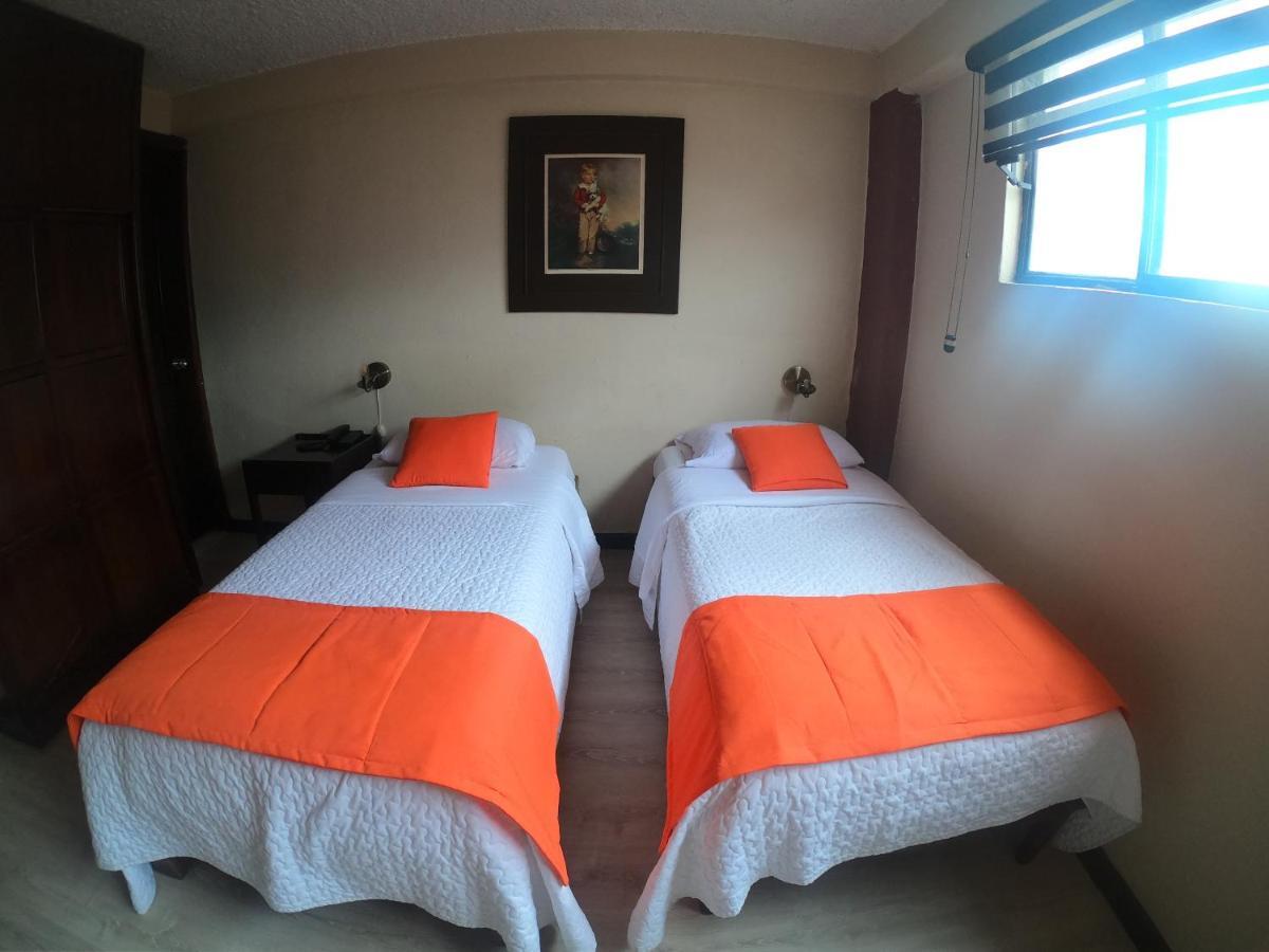 Hotel Catedral Cuenca By Pshotels Exterior photo