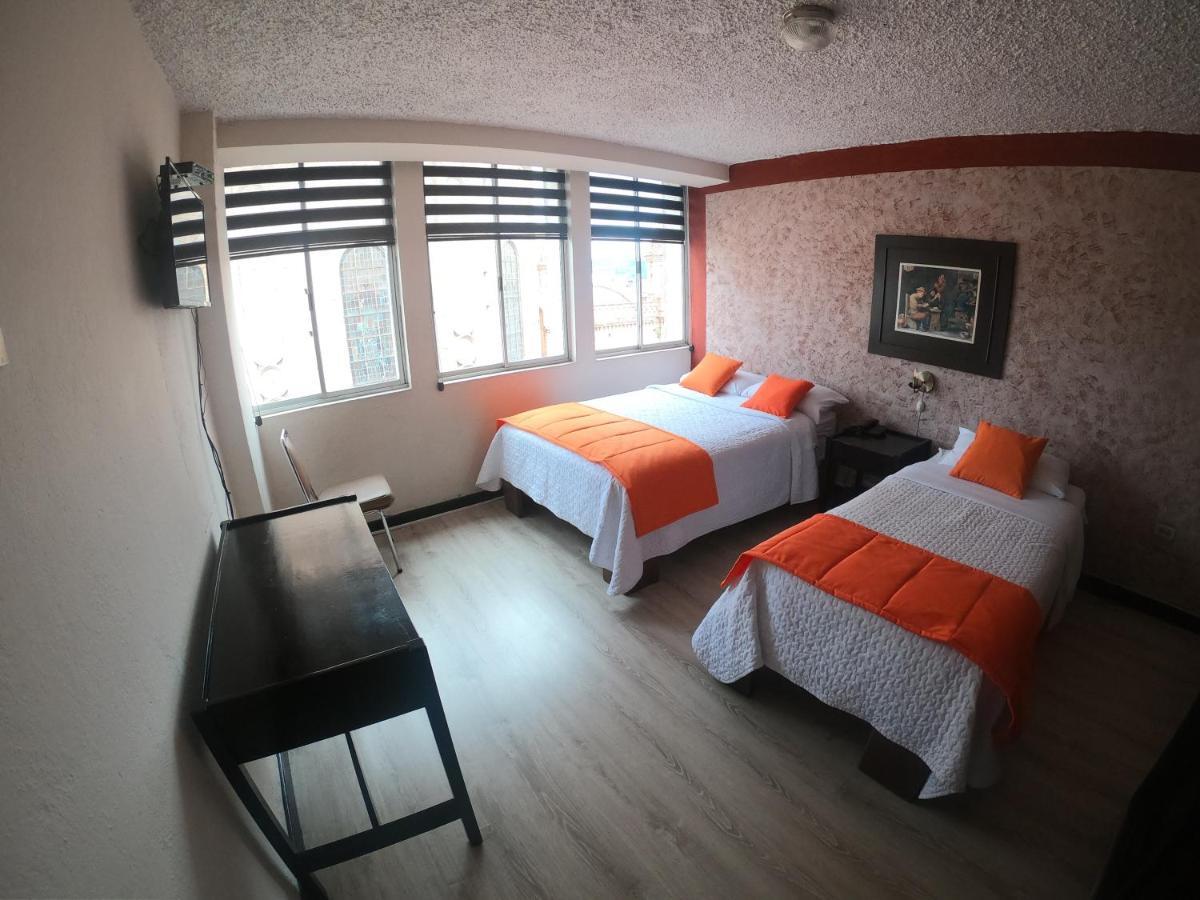 Hotel Catedral Cuenca By Pshotels Exterior photo