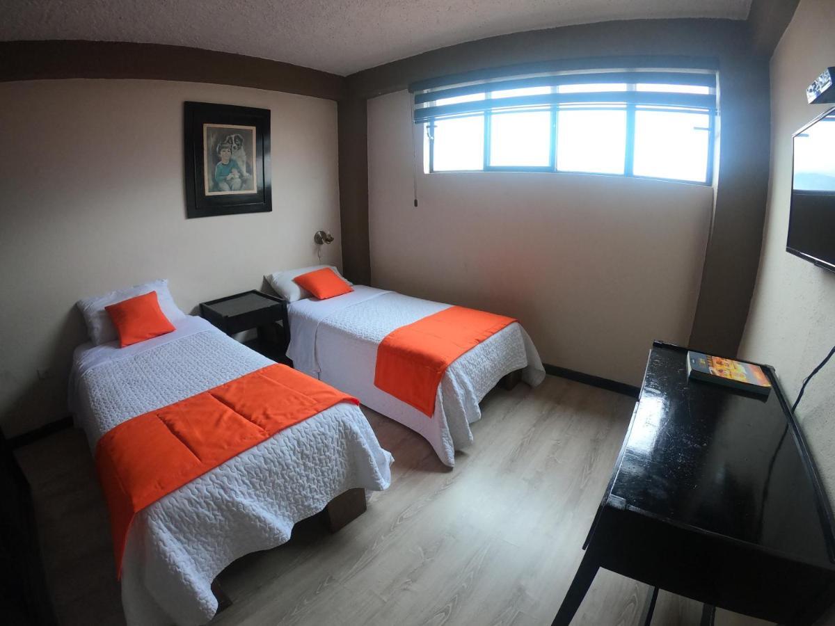 Hotel Catedral Cuenca By Pshotels Exterior photo
